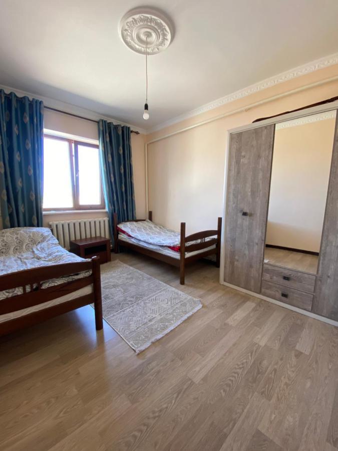 Готель Maksat House Tossor Екстер'єр фото